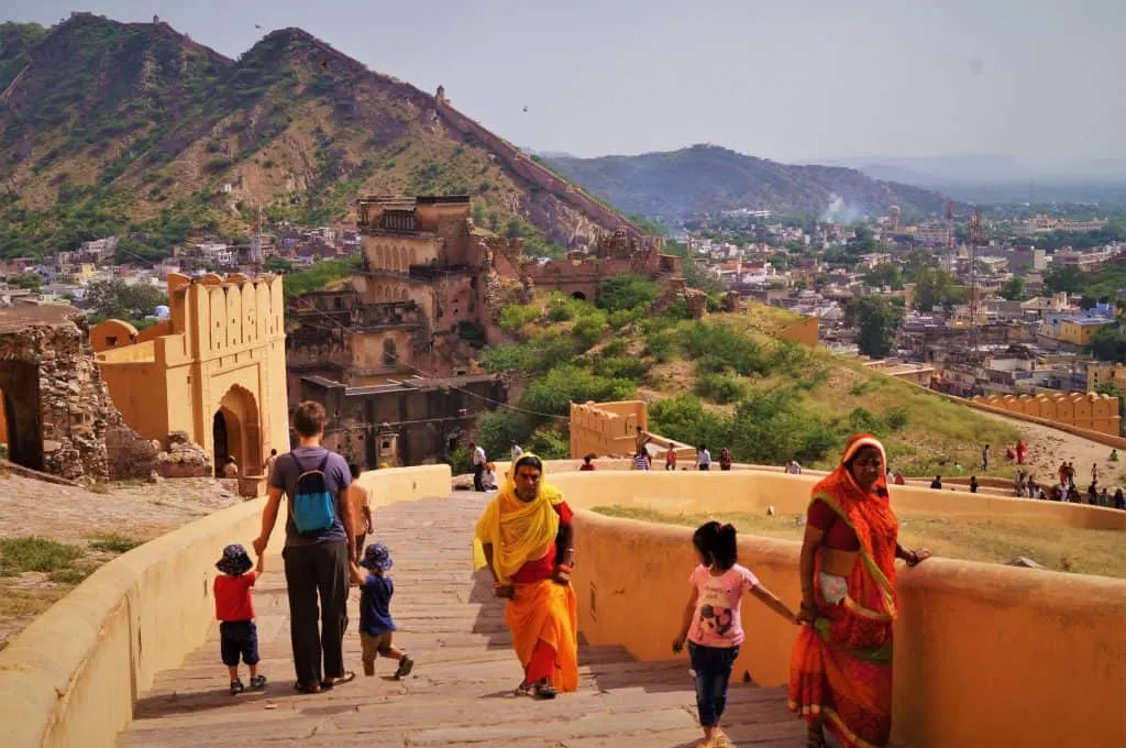 TIPS FOR TRAVELLING IN INDIA WITH KIDS