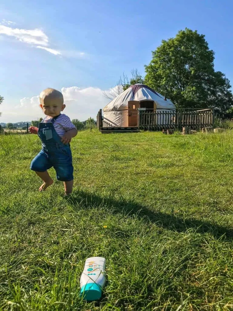 camping-with-baby-gear