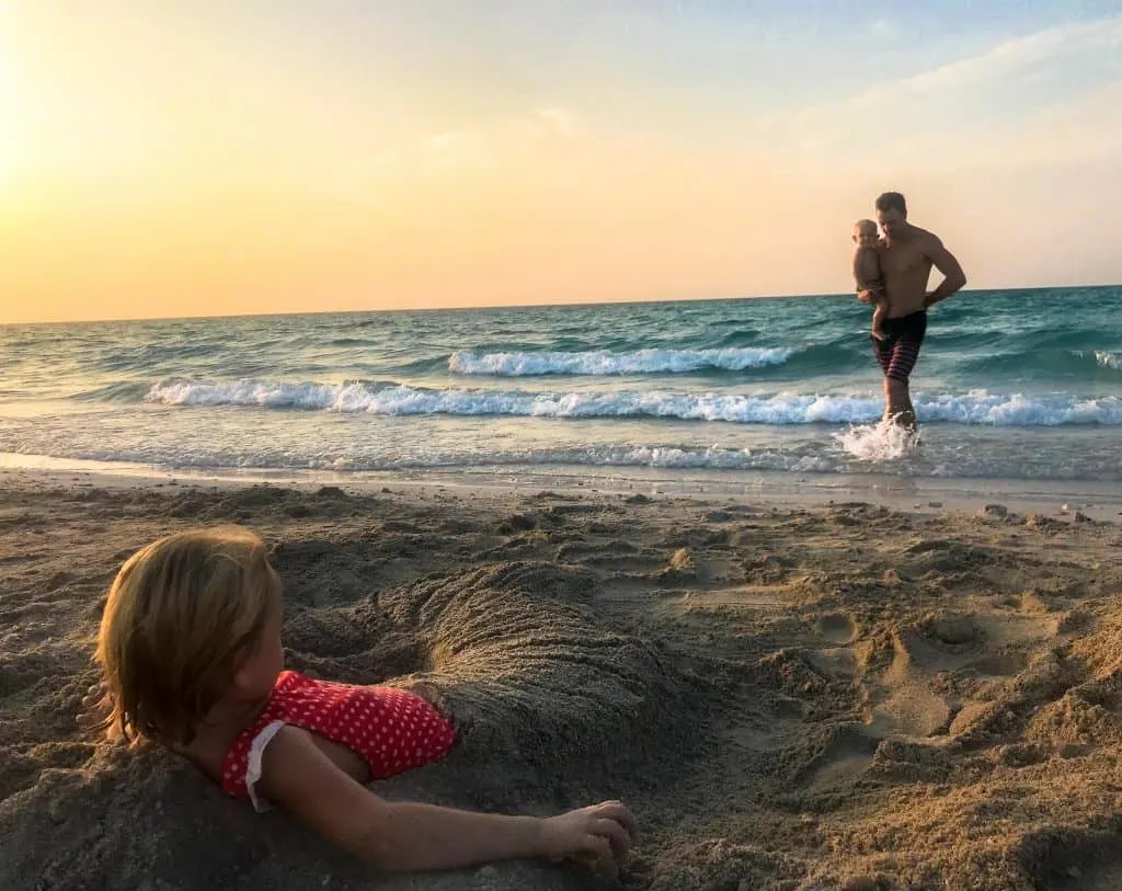 Gorgeous Abu Dhabi Beach - Abu Dhabi with kids 