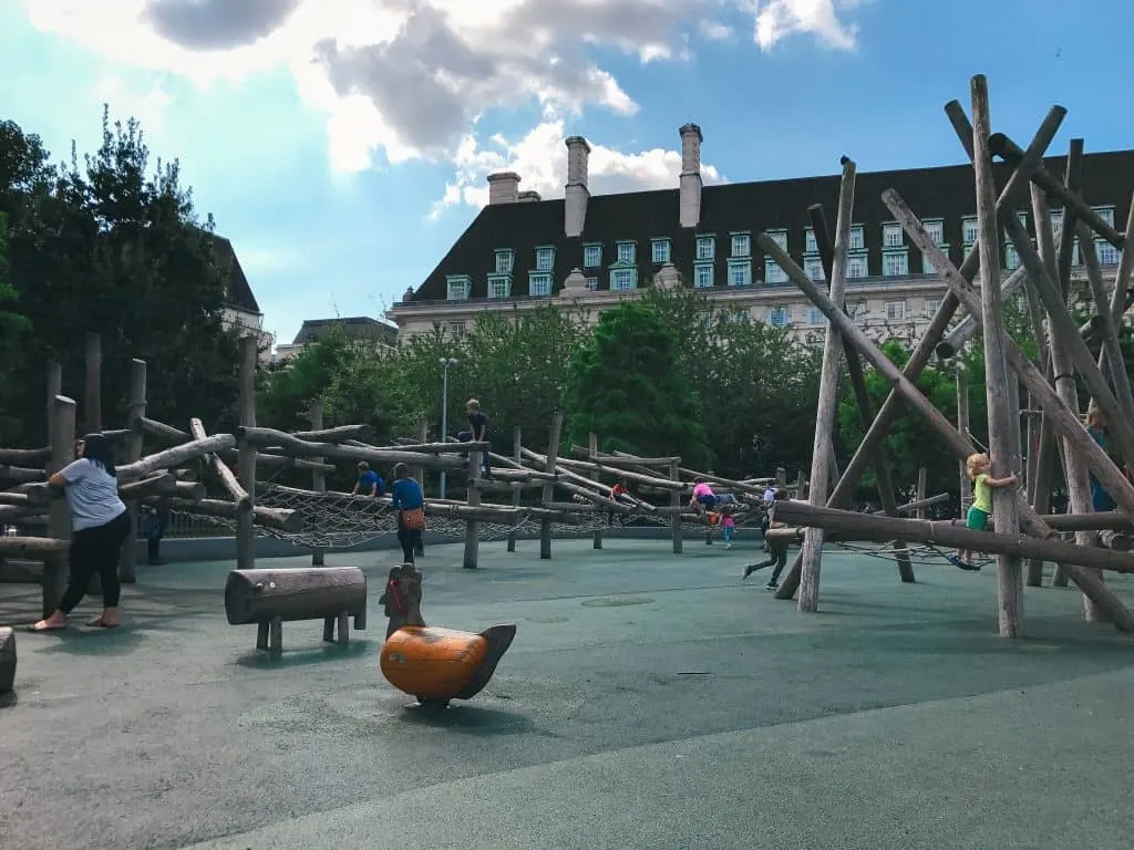 Jubilee Gardens - London Eye with Kids