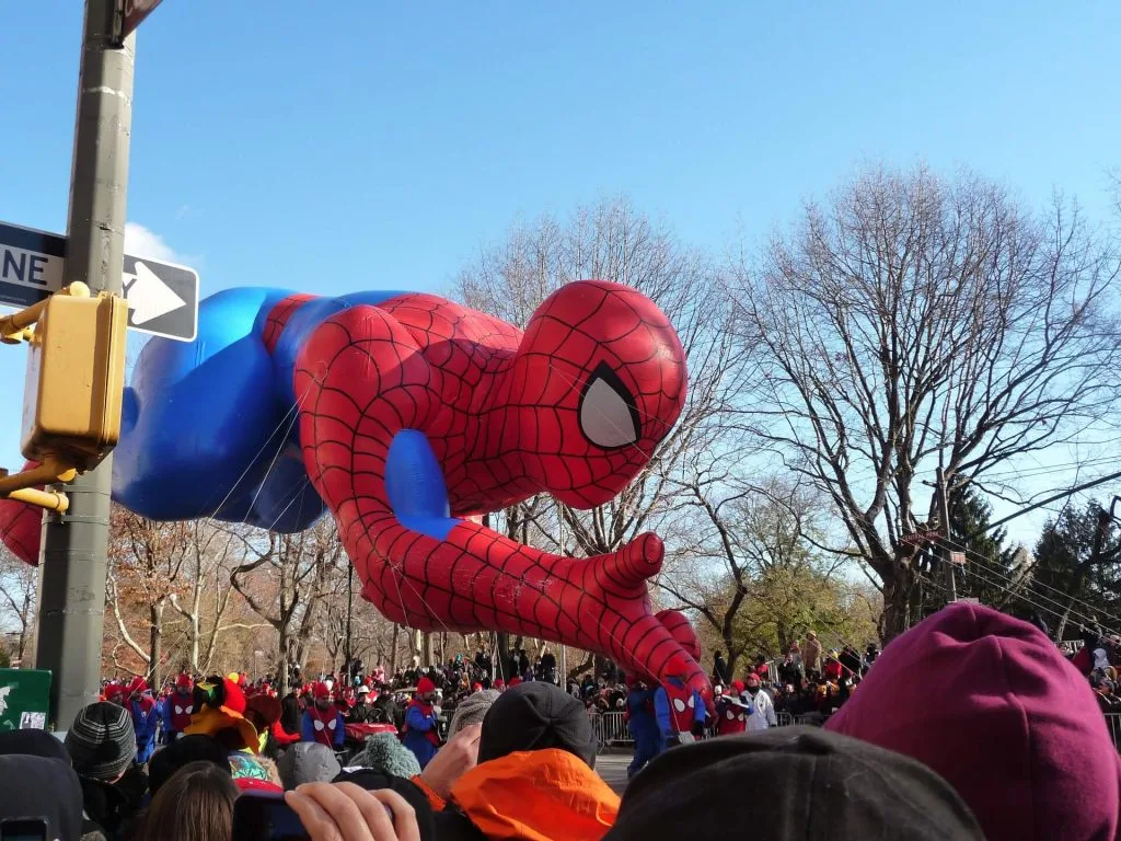 thanksgiving getaways for families - New York City Parade