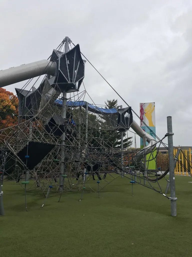 Fun Things to do in Seattle with Kids - Artists at Play Playground