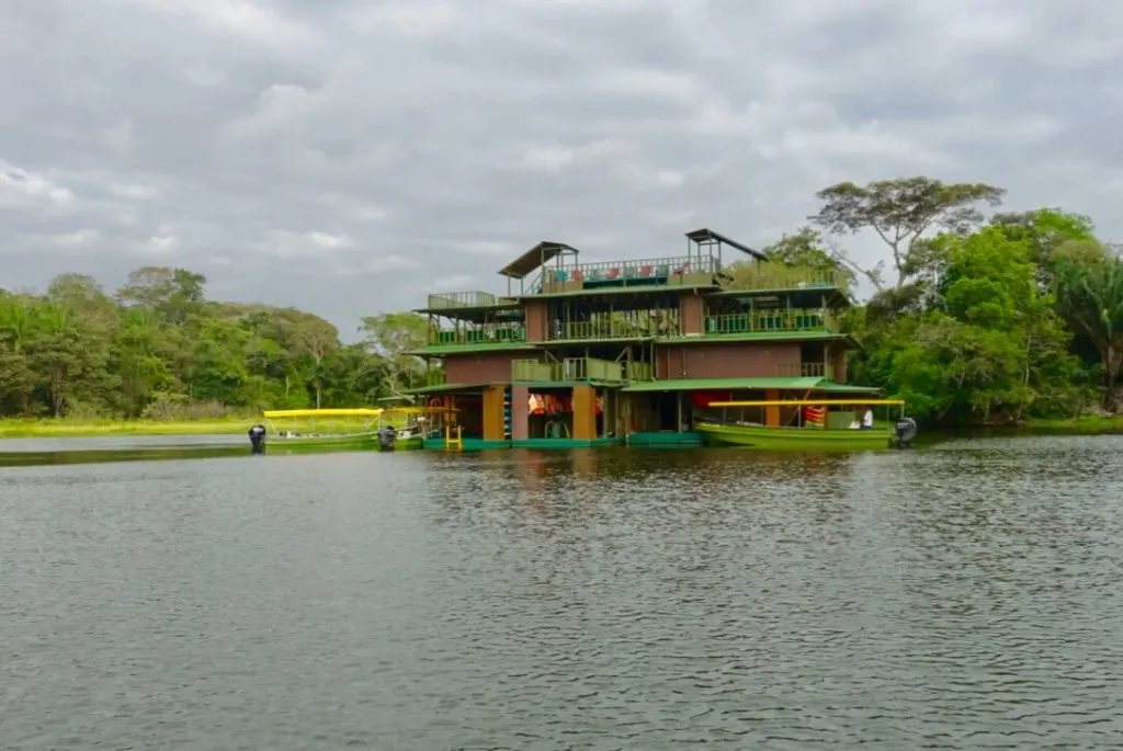 Best Family vacation destinations - Floating Lodge, Panama Canal