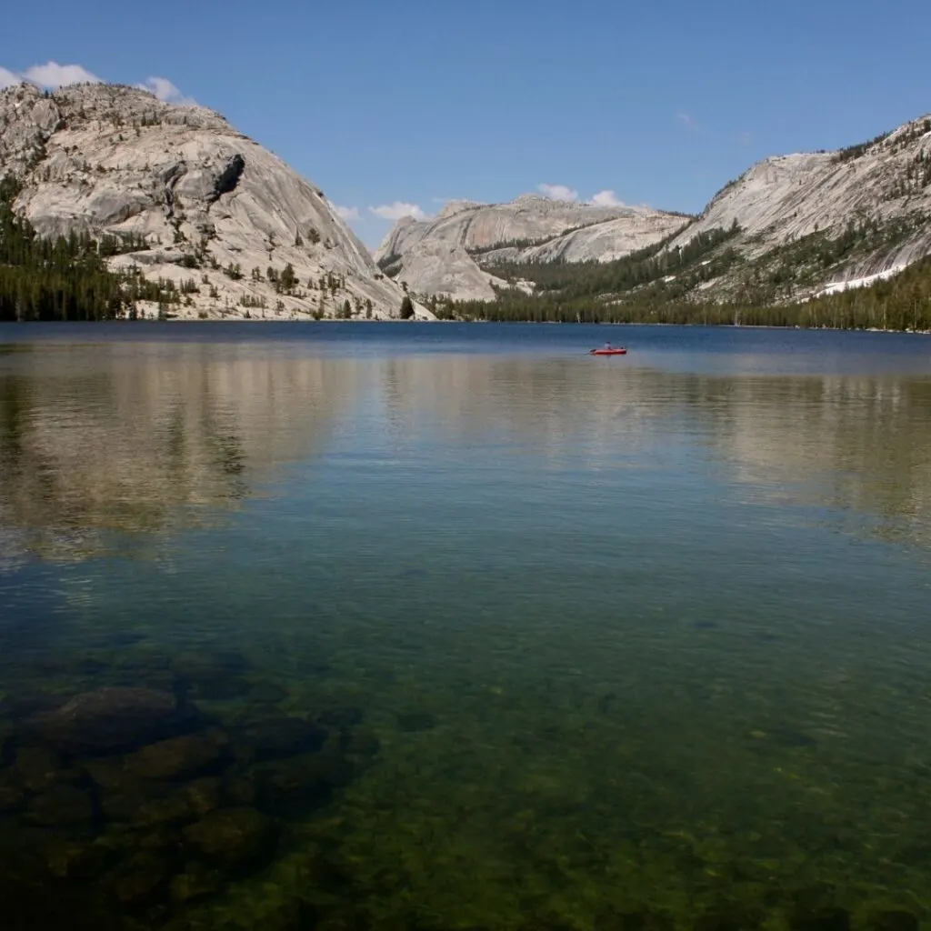 easy trails yosemite