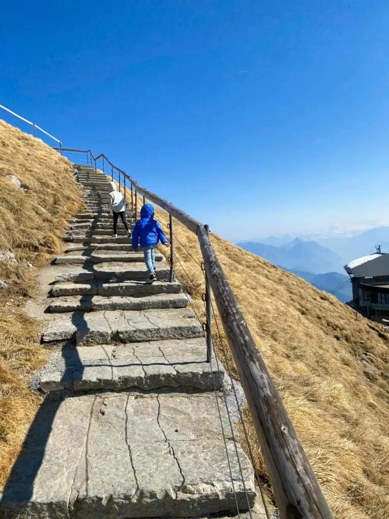 campervanning in switzerland 