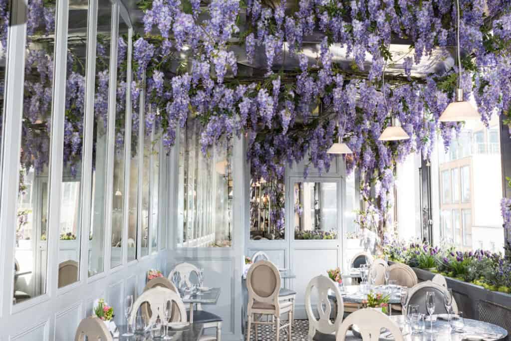 beautiful cafes in london