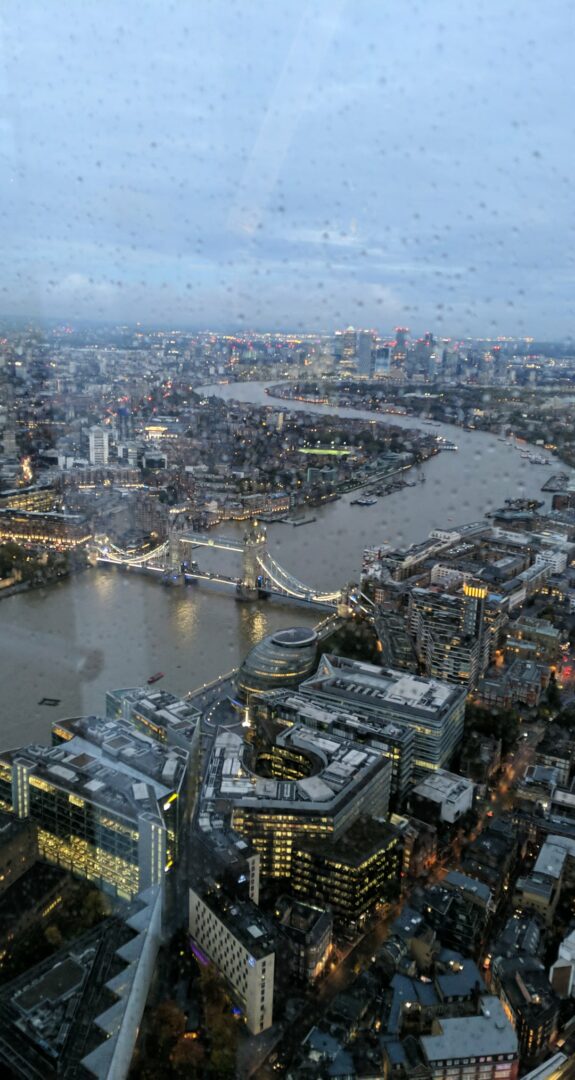 London 2 Day Itinerary Fun Things To Do Where To Eat Stay london-2-day-itinerary-fun-things-to-do-where-to-eat-stay