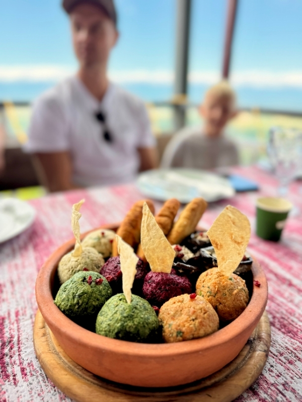 traditional georgian food 