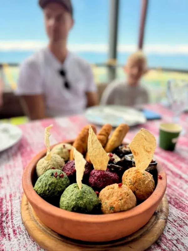 traditional georgian food 