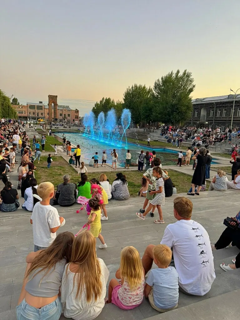 gyumri evening water fountain show 